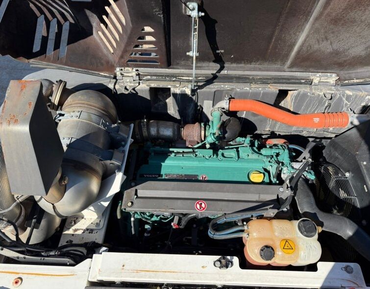 VOLVO  EW220E ***RAISING CAB***